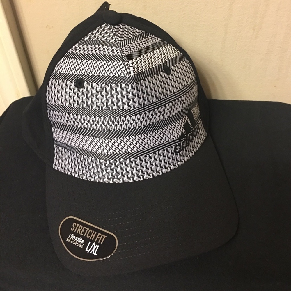 Men's Adidas Hat. Stretch Fit L/XL.