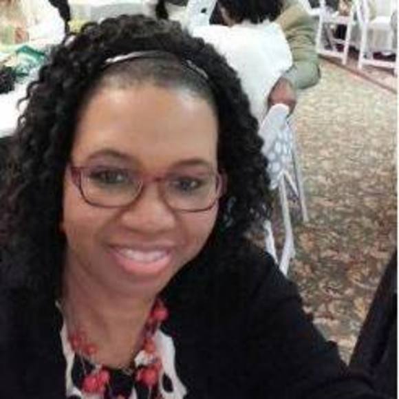 Meet your Posher, Barbara - Picture 1 of 1