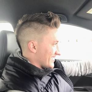 Meet your Posher, Sam