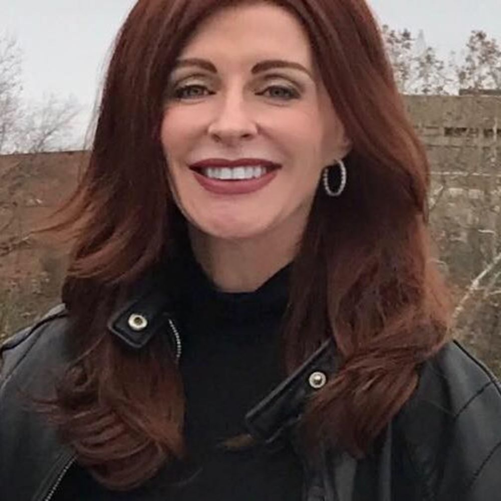 Meet your Posher, Michele