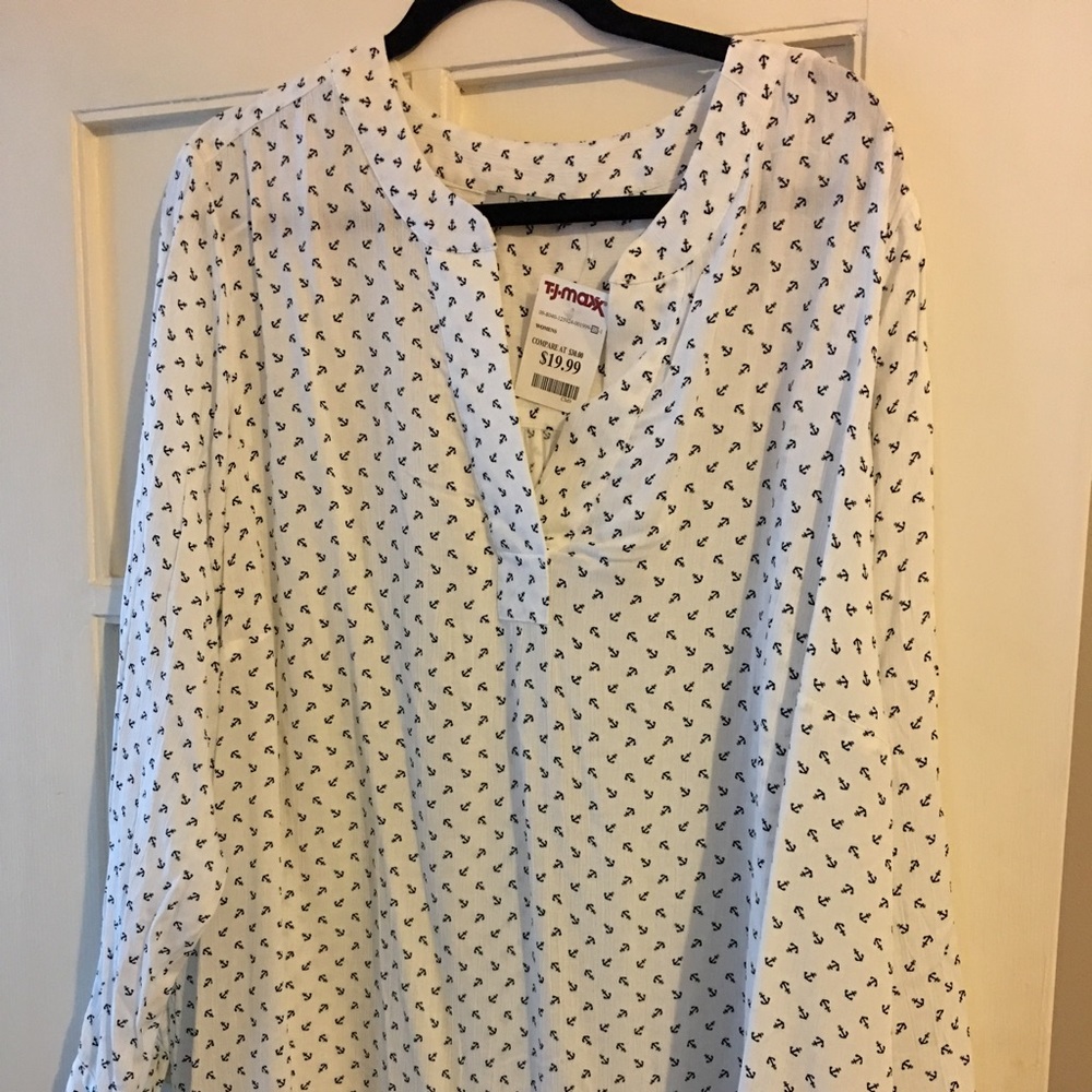 NWT tunic blouse 3X.