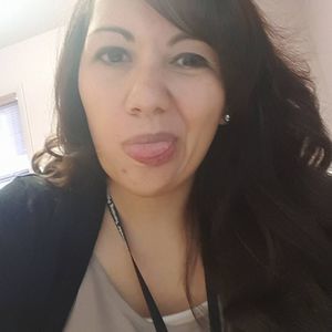 Meet your Posher, Cecile