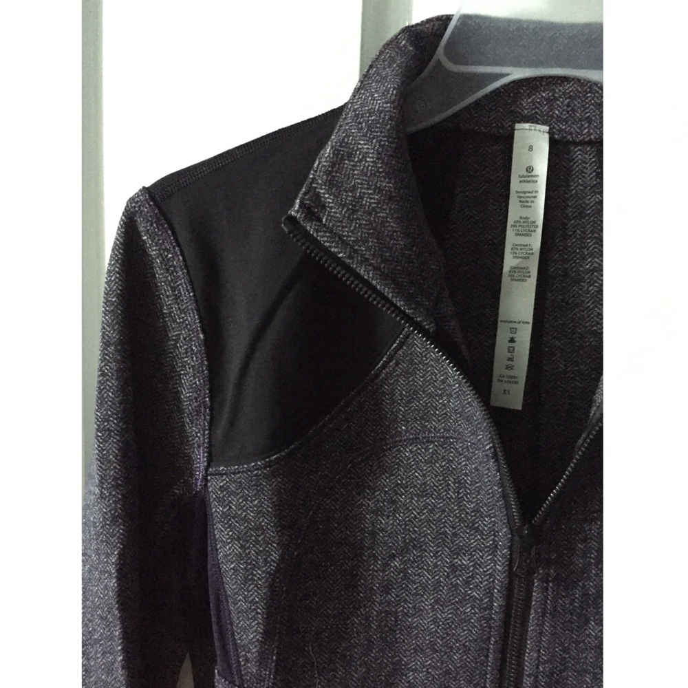 LuluLemon Vintage Define Jacket - 8 Rare