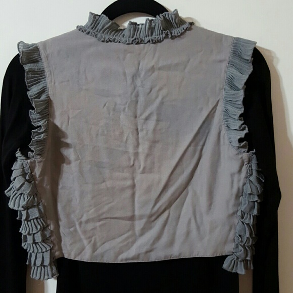 KIMCHI Blue Ruffled Vest - Picture 5 of 5