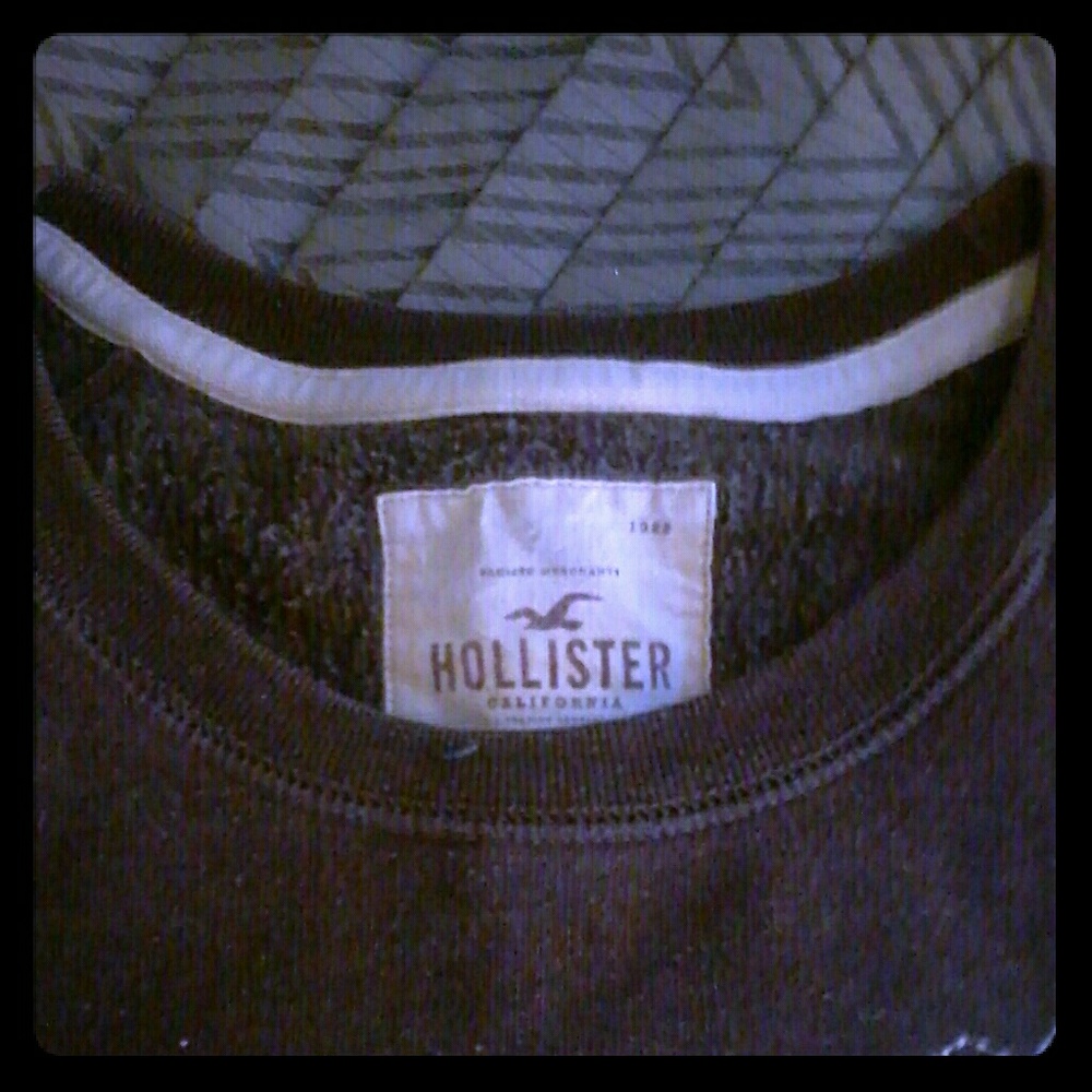 Hollister sweatshirt