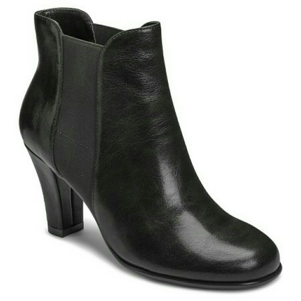 Women's A2 by Aerosoles Strole Along Booties-Black