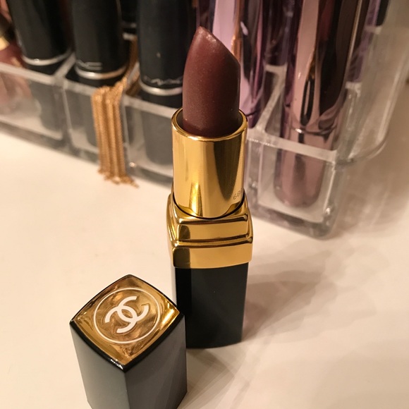 CHANEL Other - Chanel lipstick - Santa Barbara