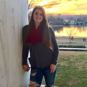 Meet your Posher, Anna