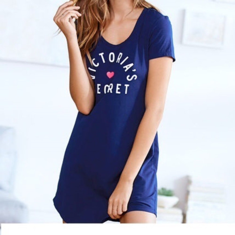 2 New Victoria secret sleep shirts