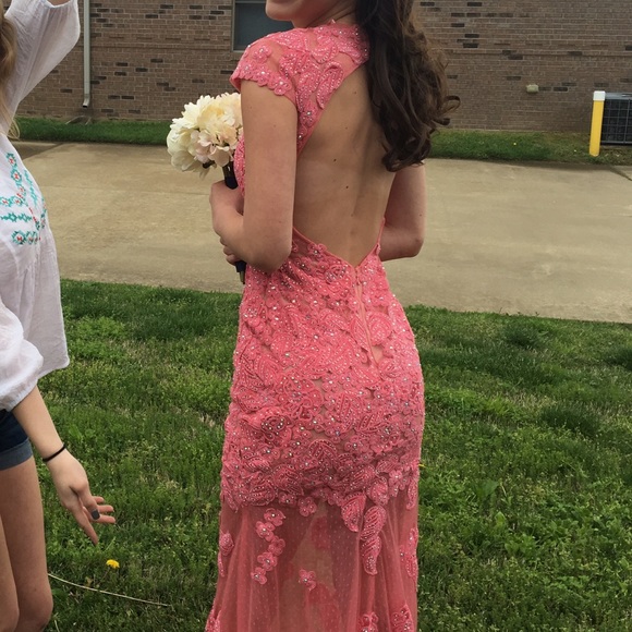 Prom dress - Picture 3 of 3
