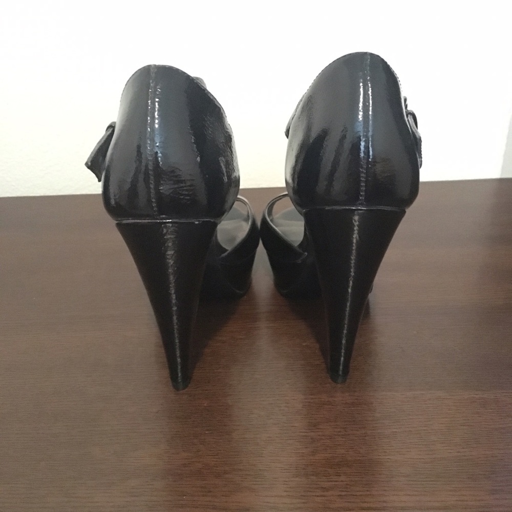 Open toe heels - Picture 3 of 4