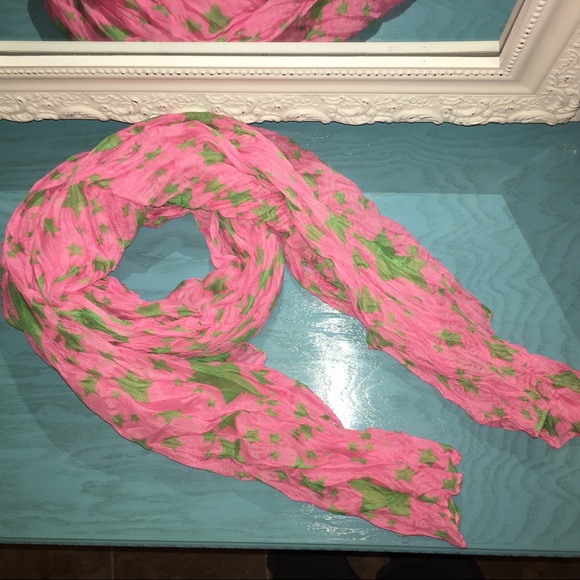 Pink Scarf with Star Print - Picture 1 of 3