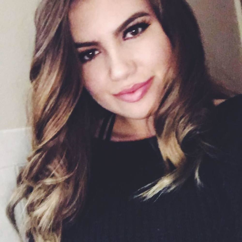 Meet your Posher, Kayla