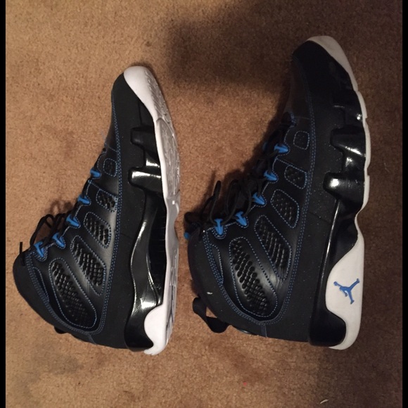 🤙🏽 - Picture 1 of 1