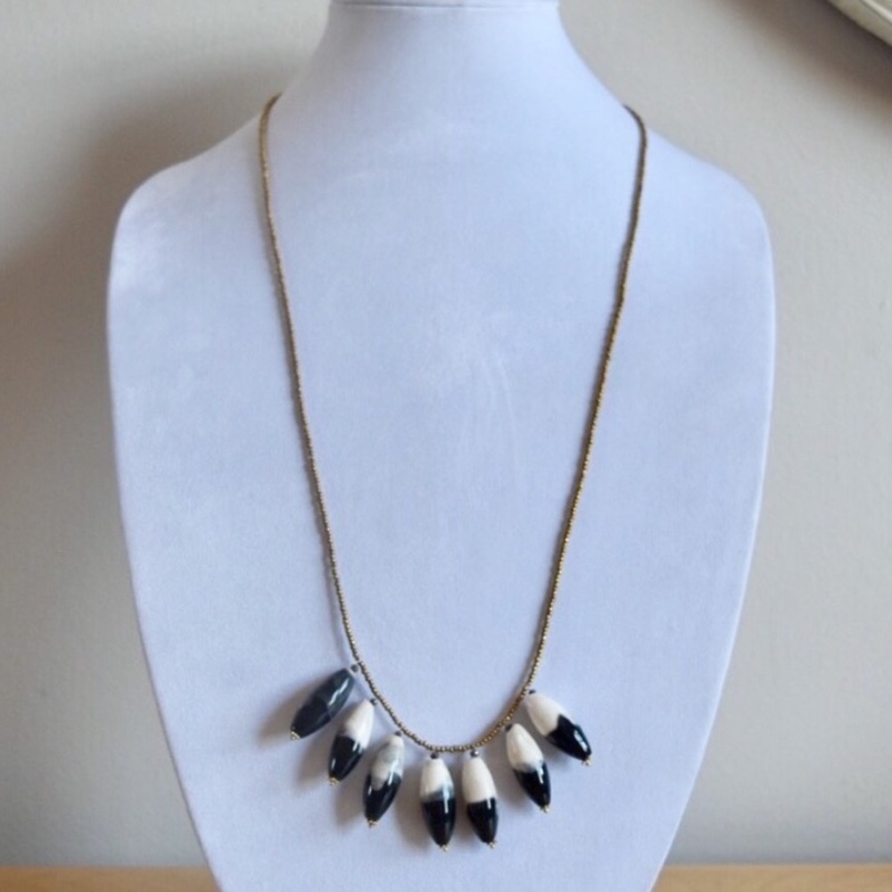 Black & White Agate Stone Necklace