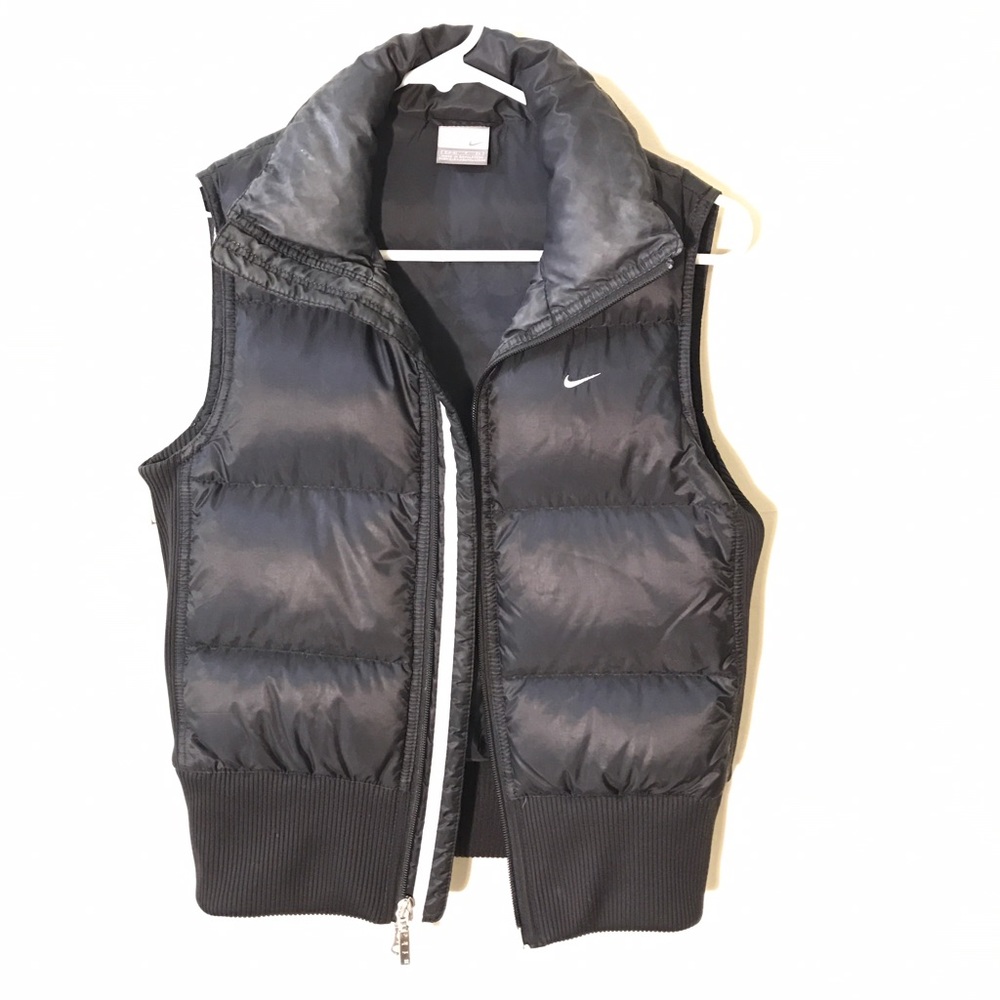 NIKE Black Puffy Fest