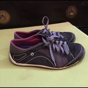 Dr.Scholl's Black Comfort Sneakers