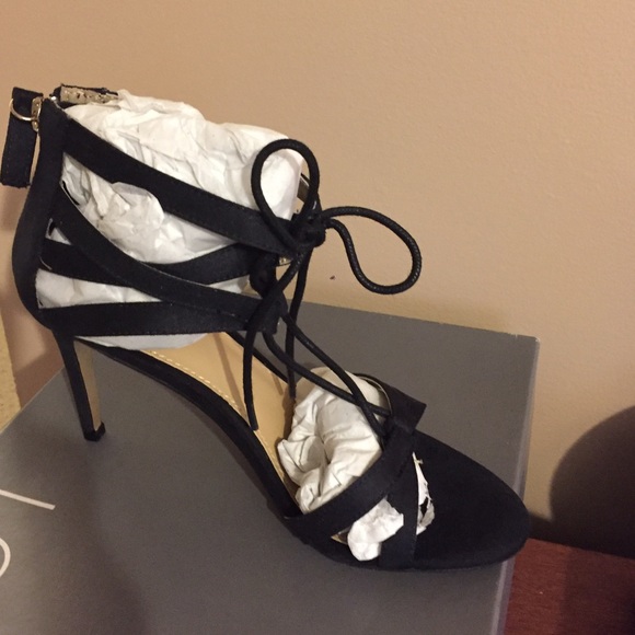 Loft black strappy heels - Picture 3 of 6