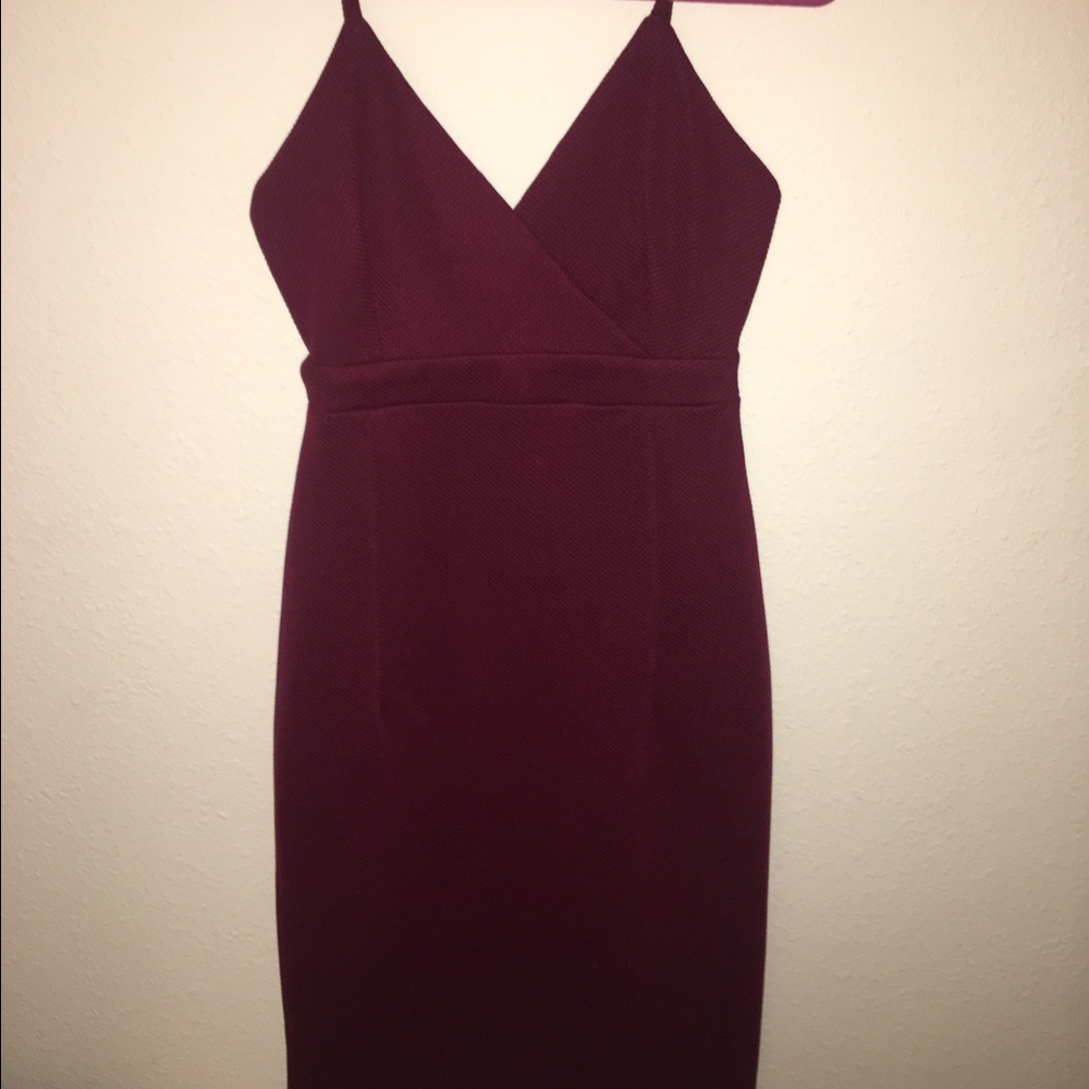 Beautiful burgundy spaghetti strap dress