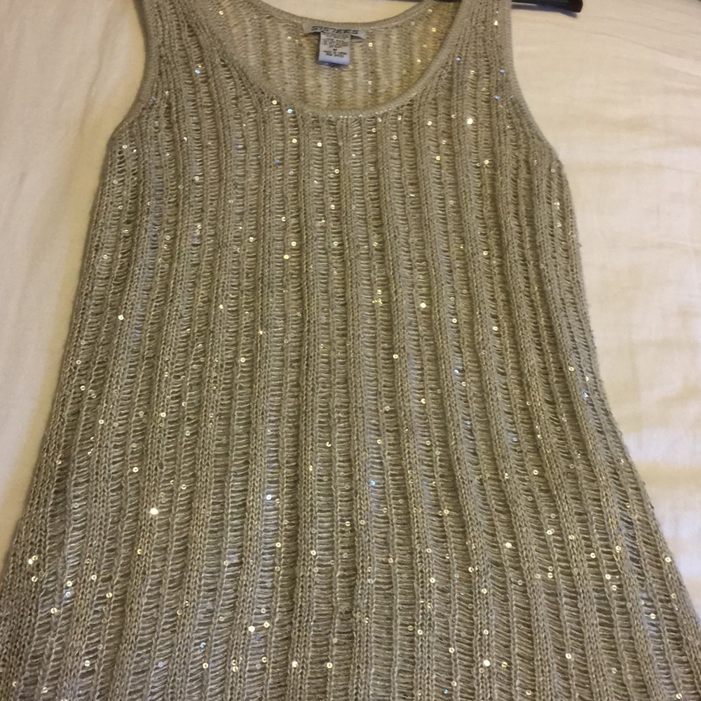 Very light tan/gray sequined tank