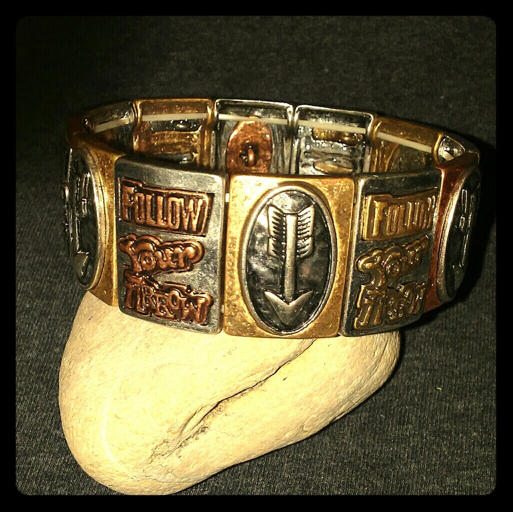 New Follow your dream strecthy bracelet
