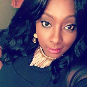 Meet your Posher, Briana