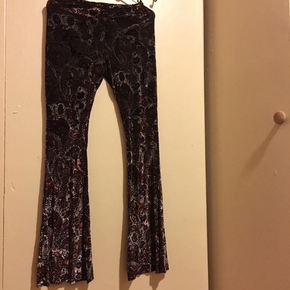 Pac Sun LA Hearts velvet bell bottoms (M)