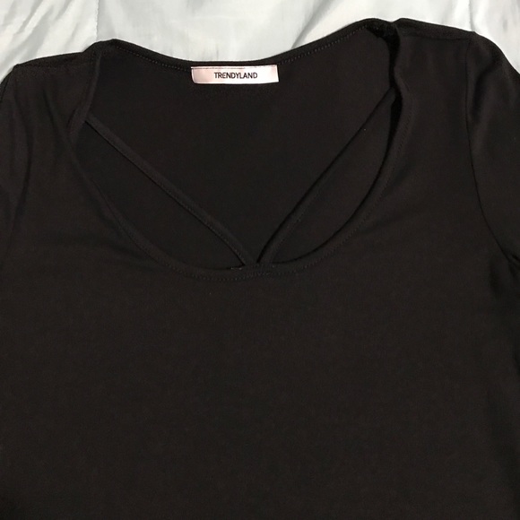 Black 3/4 sleeve shirt - Picture 2 of 8