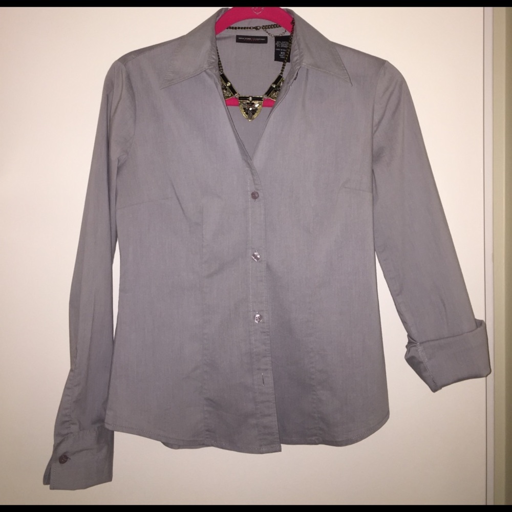 NY&Co button down shirt XS