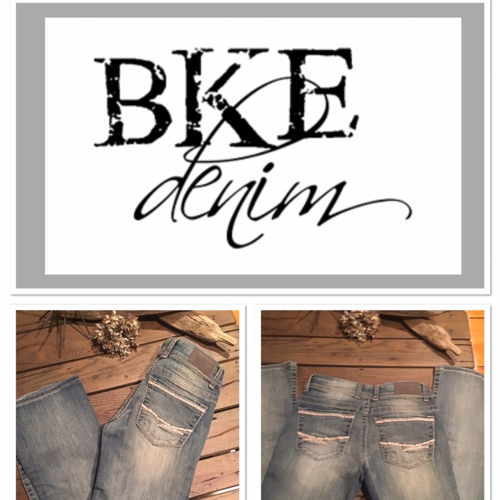 REDUCED!! NWOT BKE Bootcut Jeans SIZE 25 L