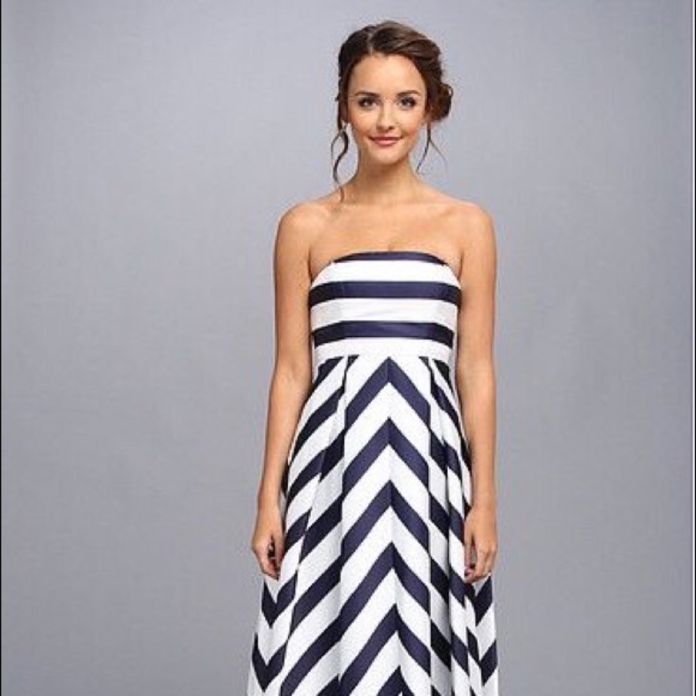 Beautiful Maternity Maxi Dress by Jessica Simpson