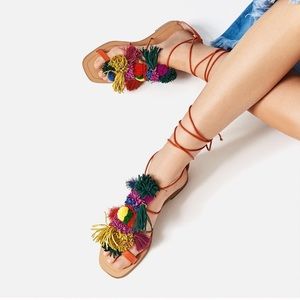 ISO ZARA POM POM SANDALS I DO NOT HAVE THESE!!!
