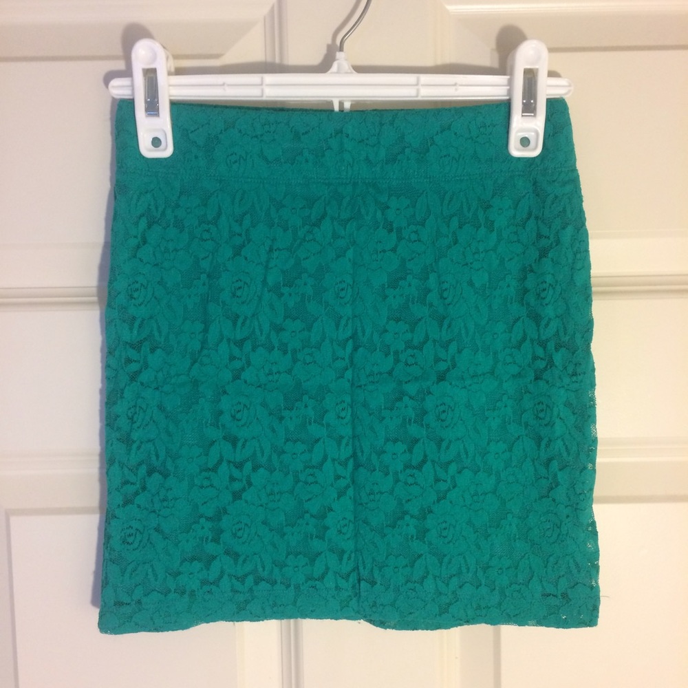 Pac Sun mini skirt!