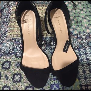 ASOS New Look Wide fit BRAND NEW heels size 9