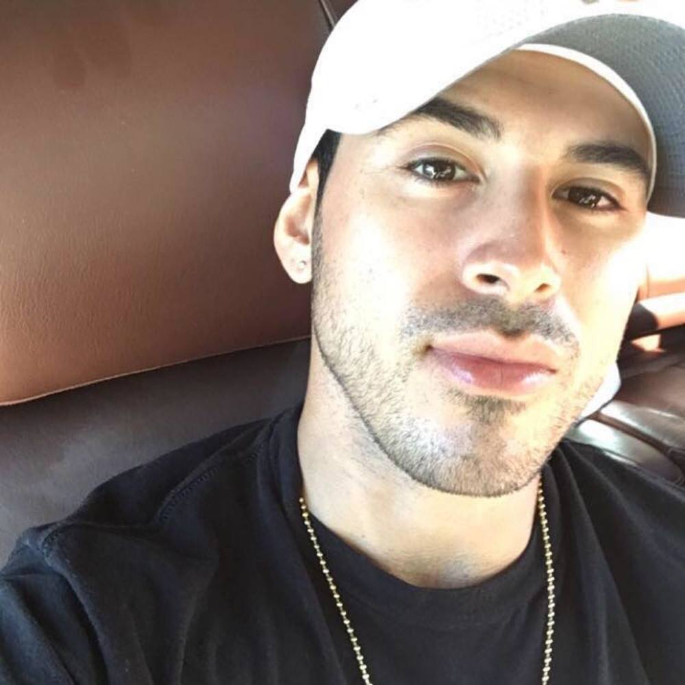 Meet your Posher, Johnny