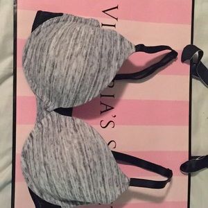 Pink Victoria's Secret Bra