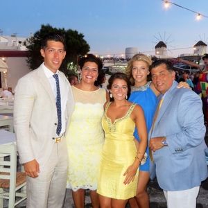 Meet your Posher, Ari