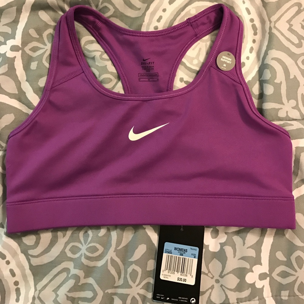 nike sports bra