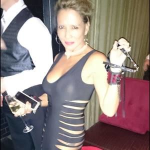 Meet your Posher, Carla