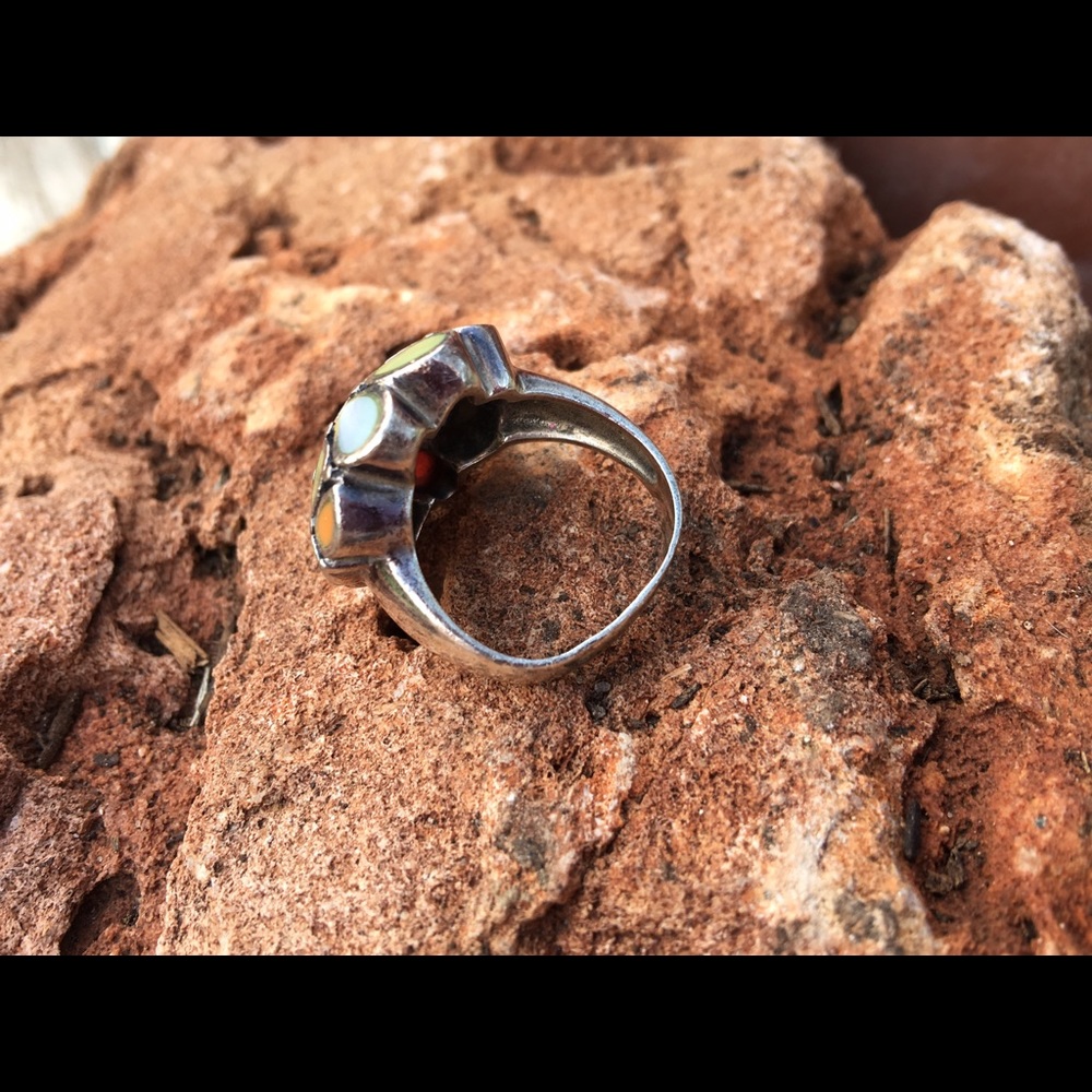 Multi-stoned Ring - Picture 3 of 3