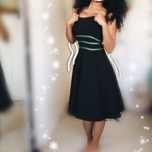 Quality Beautiful Black Dress with Tulle Petticoat