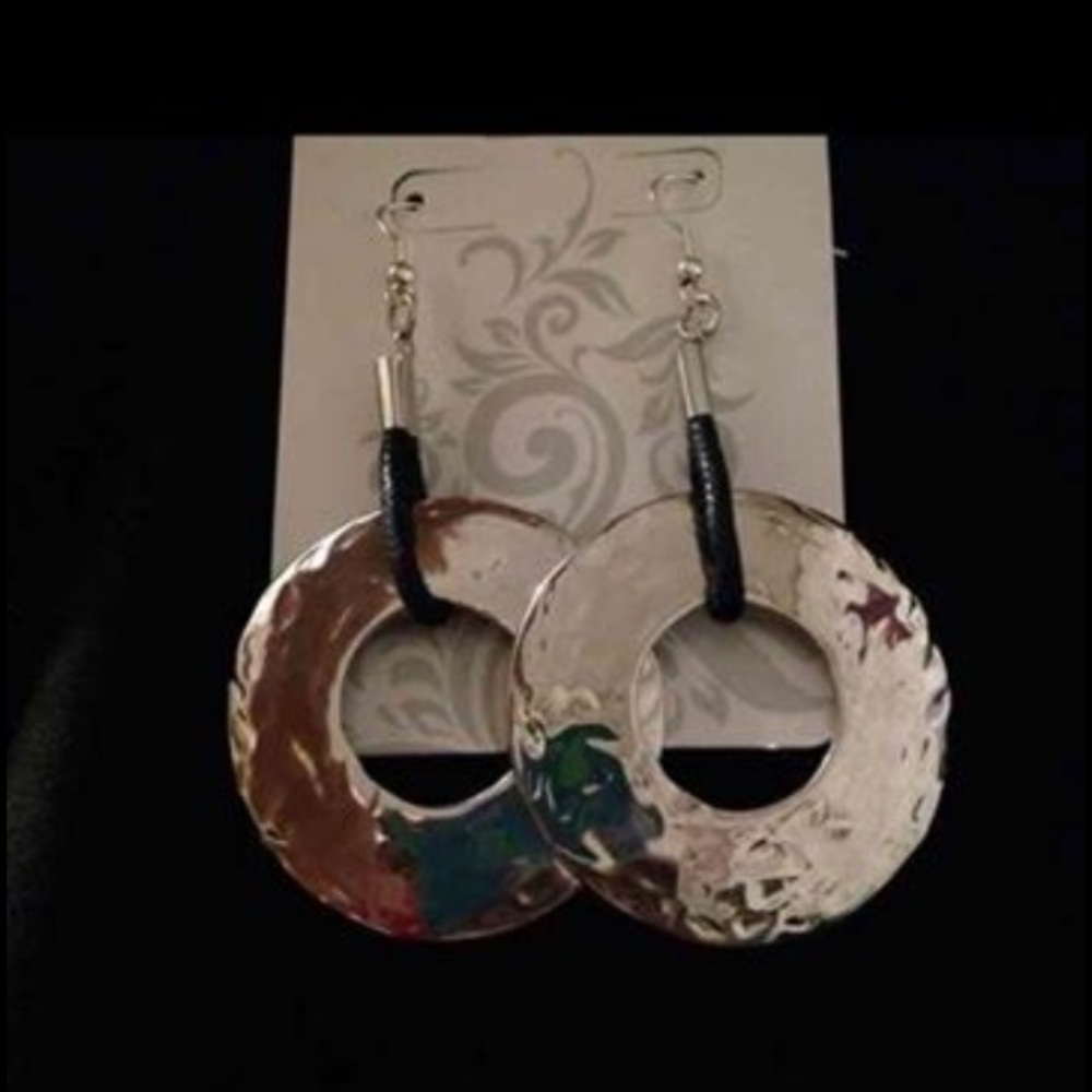 🔥Earrings!!🔥