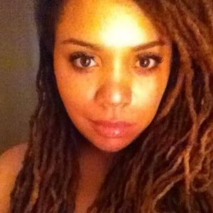 Meet your Posher, Leslie