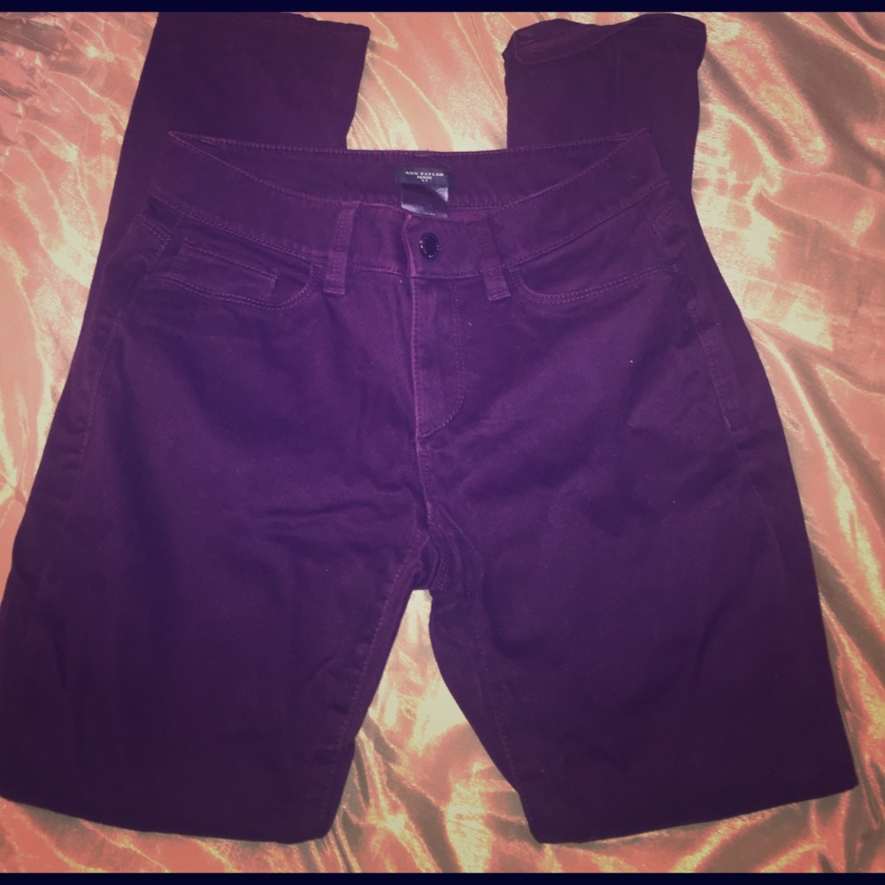 Anne Taylor Petite burgundy pants