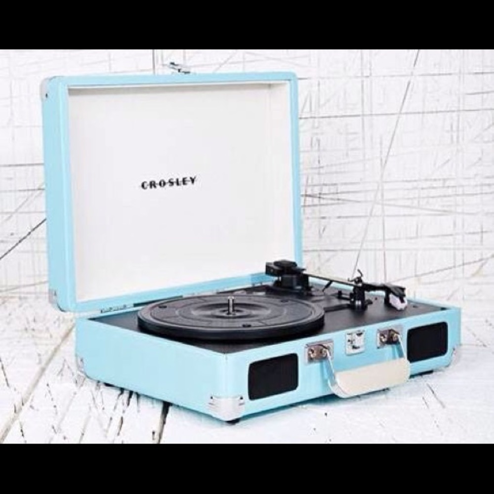Crosley blue record player
