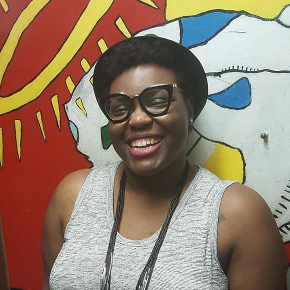 Meet your Posher, Krystal - Picture 1 of 1