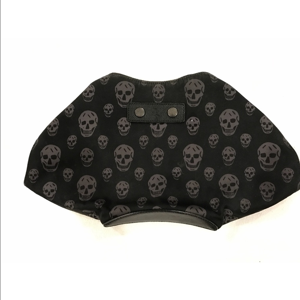 Alexander McQueen Skull Clutch