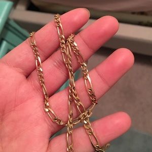 24 K Gold chain/ necklace super pretty and shiny