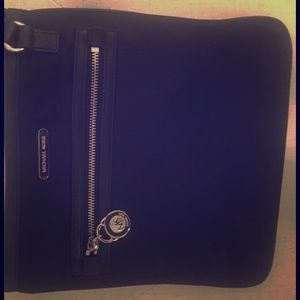 Black Michael Kors side satchel