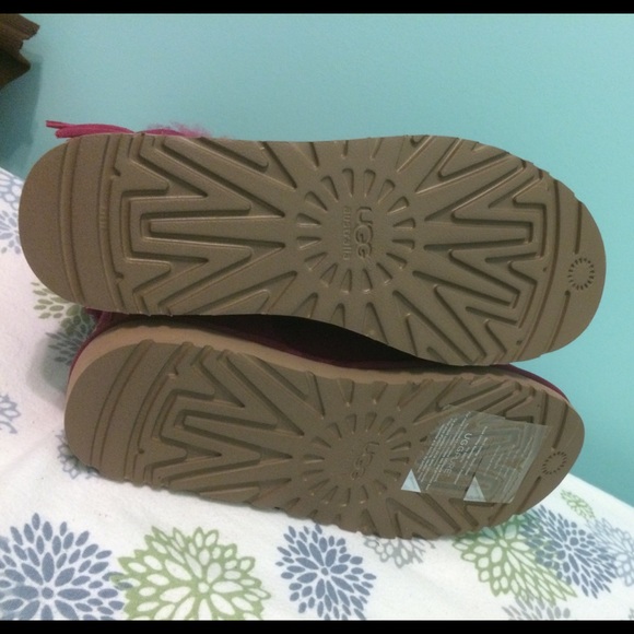 Pink UGGs - Picture 3 of 3